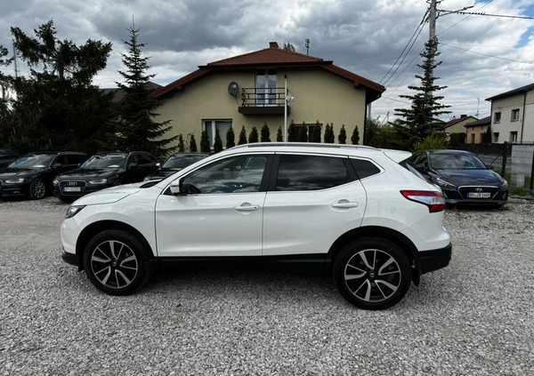 Nissan Qashqai cena 61900 przebieg: 155000, rok produkcji 2016 z Jastrowie małe 781